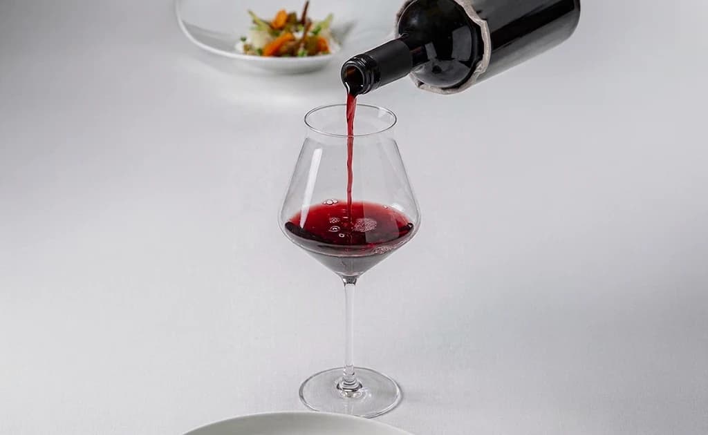 5 curiosidades del cristal que nadie te cuenta en una cata de vinos