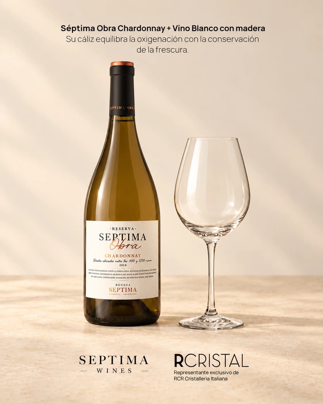 Séptima Obra Chardonnay y copa Vino Blanco con madera con descripción y logos de Séptima y Rcristal.