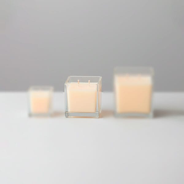 Recipiente 8x8 con vela